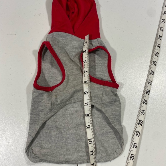 - Dog size small “hunk of love” hoodie. Perfect for a small sized dog. - Picture 4 of 4